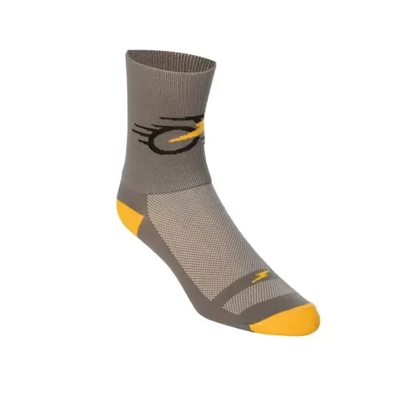 Cycling socks with breathable
