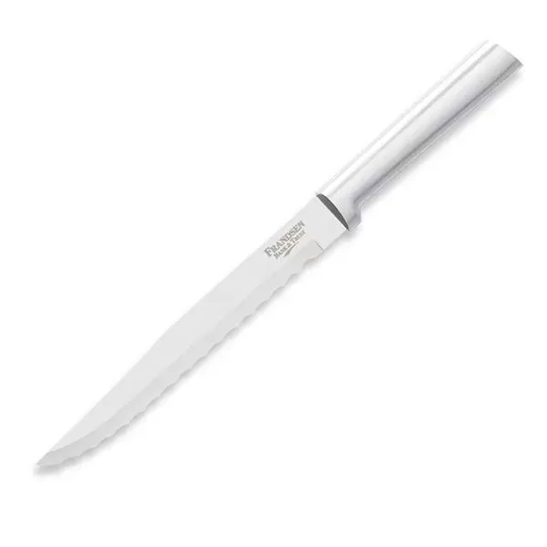 Serrated slicer knife with