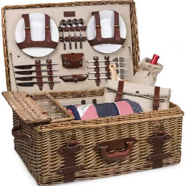 A luxury picnic basket