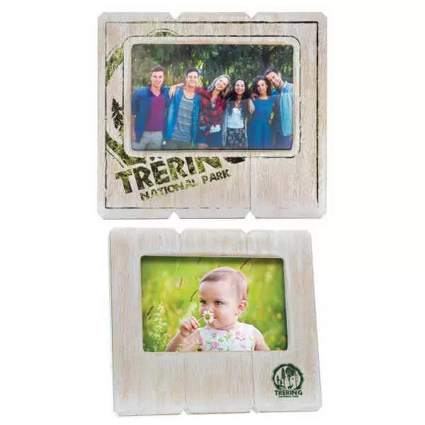 Wood, fence-style picture frame,