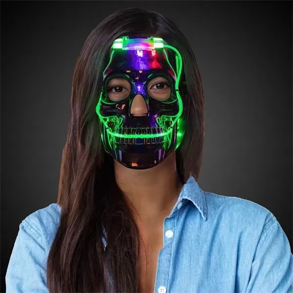 Light-up skull mask with