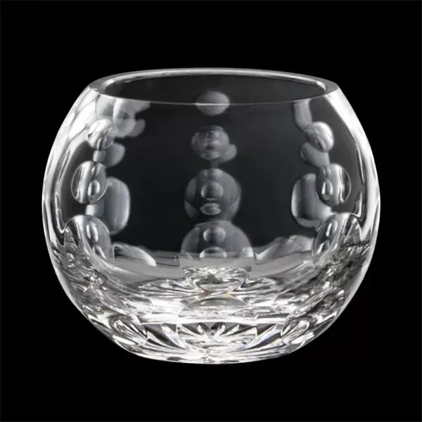 Rounded crystal vase make