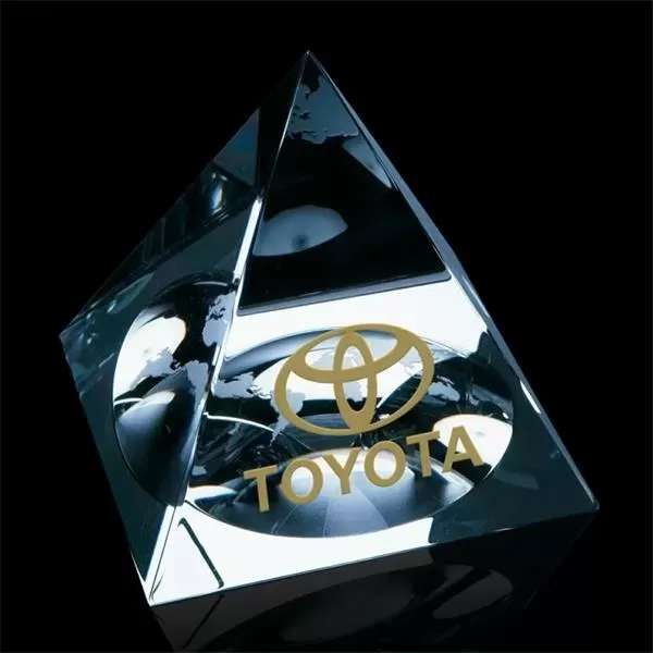 Globe Pyramid Award- Optical