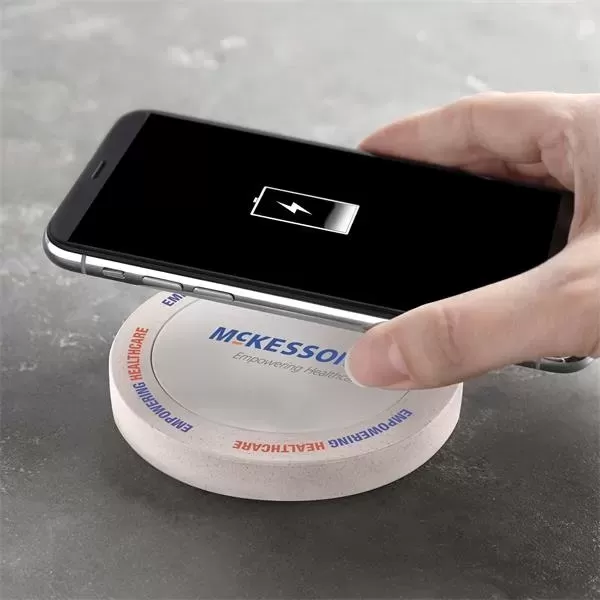 Wireless smartphone charger and
